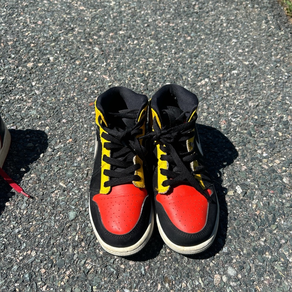 Nike Kids Sneakers - Red, Yellow, and Black